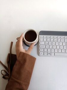 Simple Routines to Start and End Your Workday Effectively